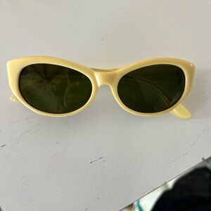 Vintage Yellow sunglasses